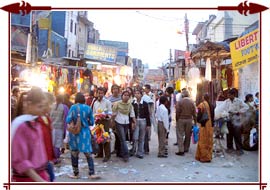 Sarojini Nagar Market