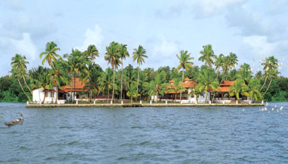 Cocobay Resort