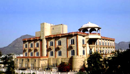 Hotel Mansingh Palace