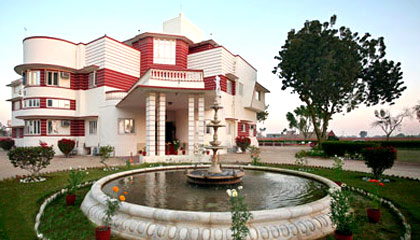 Karni Bhawan Palace Hotel