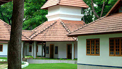 Thanneermukkom Ayurvedic Lake Resort