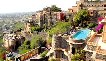 Neemrana Fort-Palace