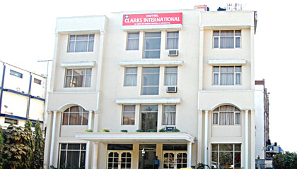 Hotel Clarks International