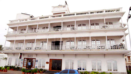 Ajantha Sea View Hotel