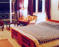 Guest Room - Ivy Suites