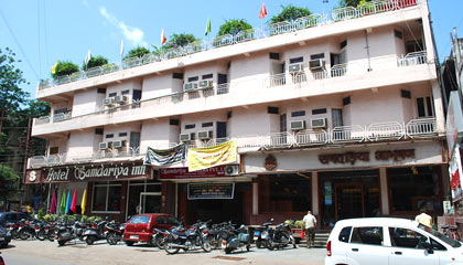 Hotel Samdariya Inn