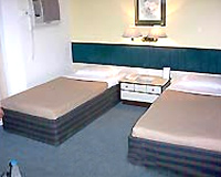 Guest Room - Bluehill Hotel