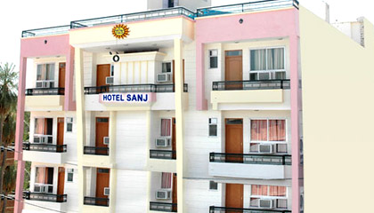 Hotel Sanj