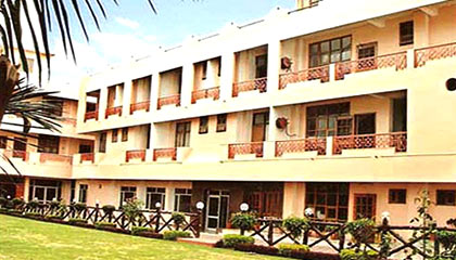 Hotel Neeraj Bhavan