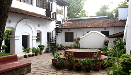 The Old Courtyard Hotel