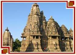 Lakshamn Temple Khajuraho