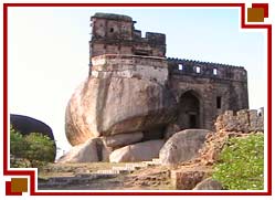 Madan Mahal Fort