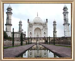 Bibi Ka Maqbara