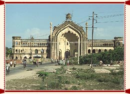 Rumi Darwaza Lucknow