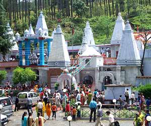 Binsar Mahadev, Ranikhet