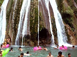 Kempty Falls, Mussoorie