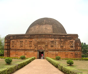 Eklakhi Mausoleum