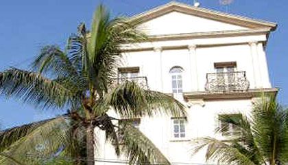 Hotel Benzy Palace