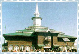 Charar-i-Sharief in Kashmir